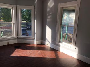 27 West St, Concord, NH 03301