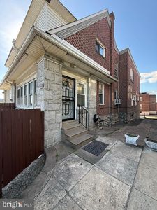 5902 E Roosevelt Blvd, Philadelphia, PA, 19149
