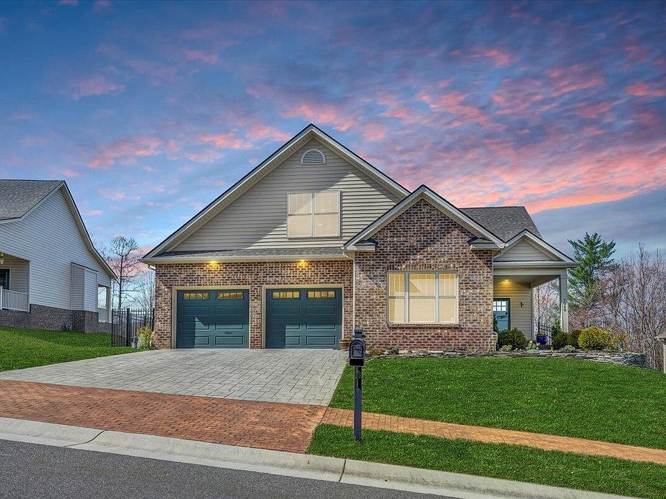 1st image of 7048 Linn Cove Ct