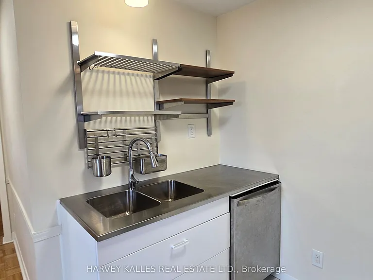279 Cornelius Pkwy #UPPER — Photo 11
