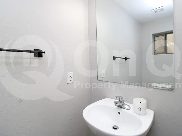 44851 W Zion Rd — Photo 16