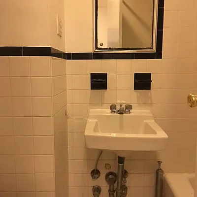 Rented by Keller Williams NYC | media 17