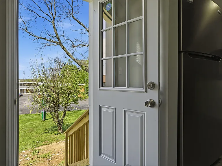 7590 Mentor Ave #1 — Photo 19