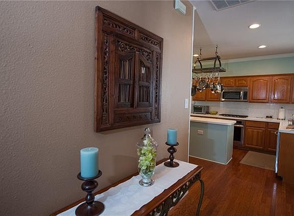 4th image of 17708 Glen Heights Dr
