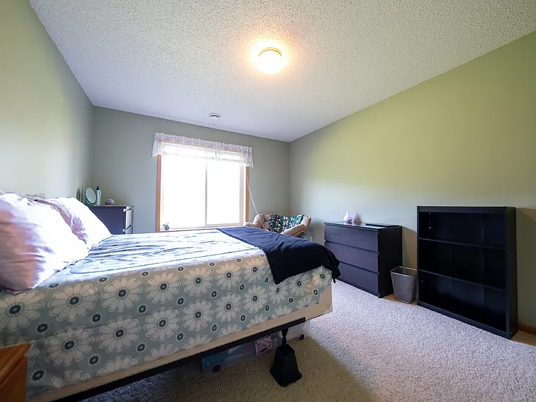 8772 Coburn Ct — Photo 21