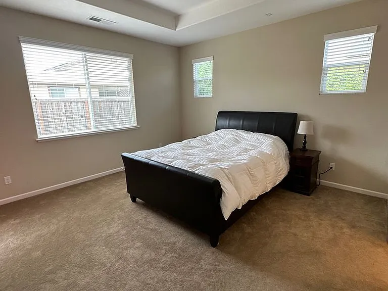3251 Tinker Creek Way — Photo 27