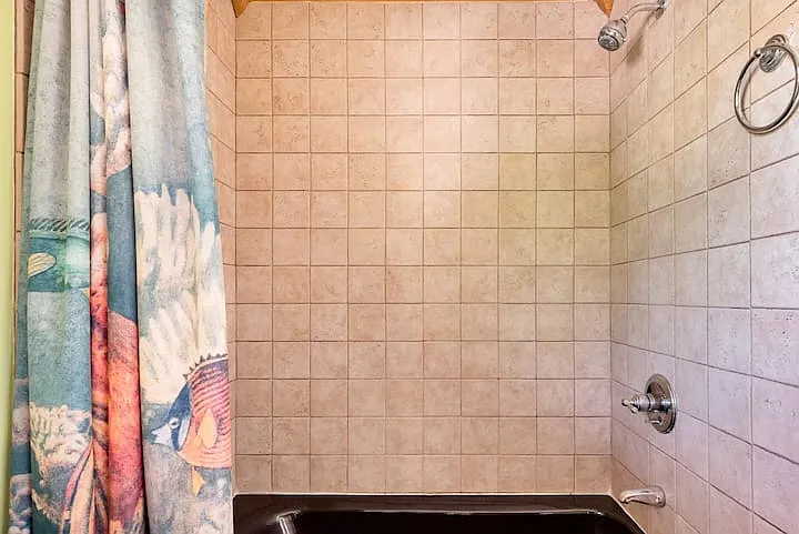 1100 Greenleaf Ave #A — Photo 20
