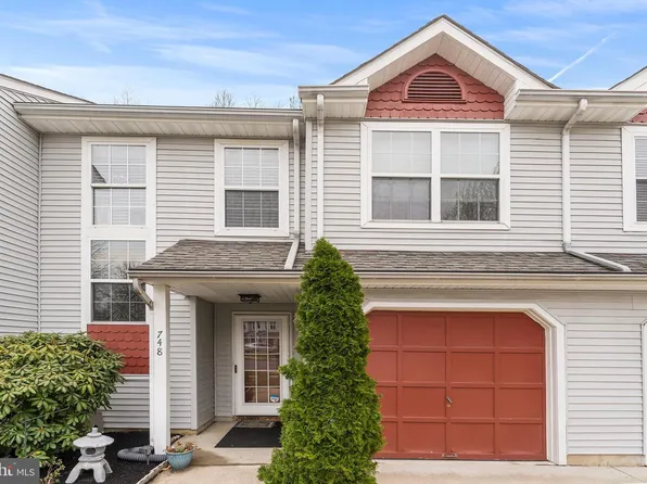 748 Quail Pl, Woodbury, NJ 08096