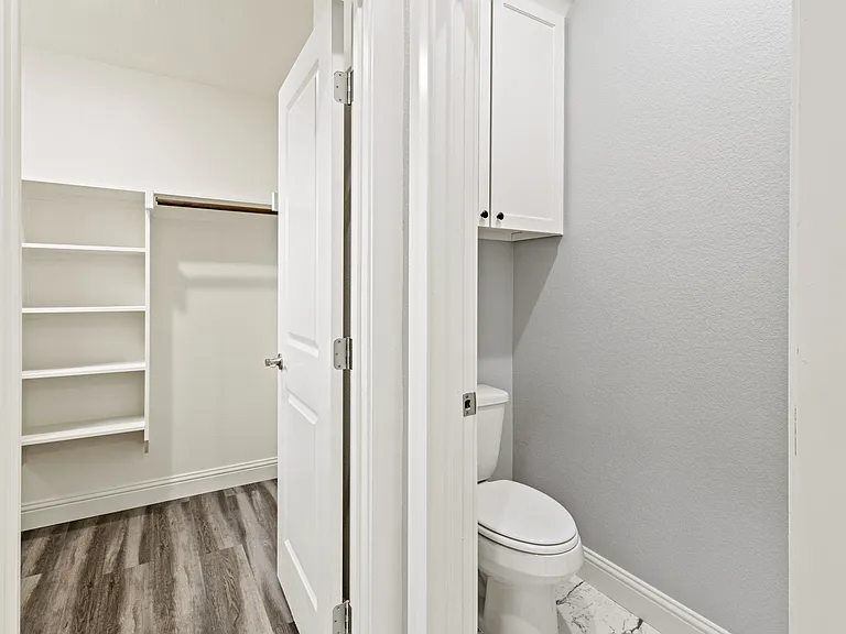 2308 Bloomfield Dr — Photo 15