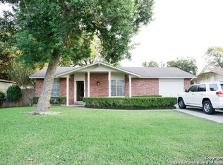 4346 Desert View Dr, San Antonio, TX 78217