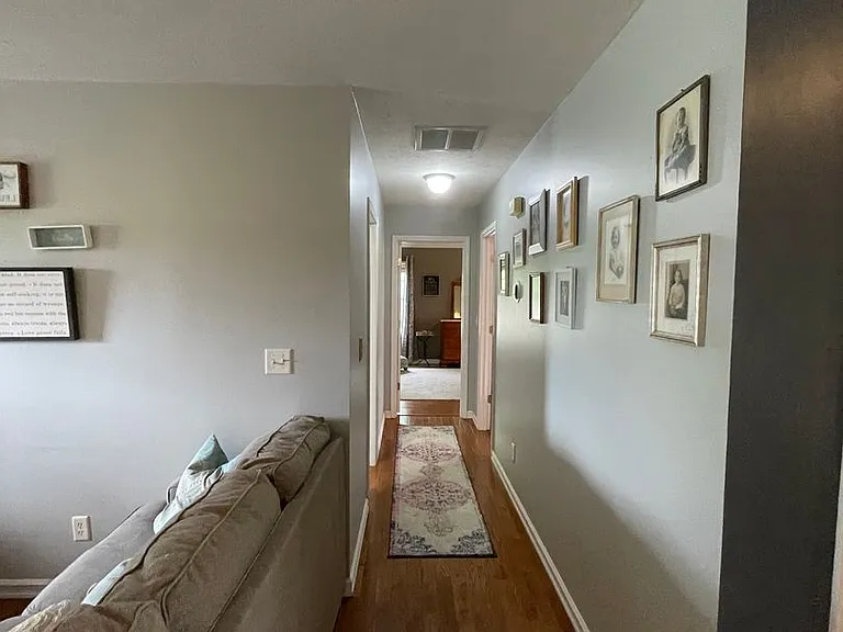 1407 S 17th Ave — Photo 14