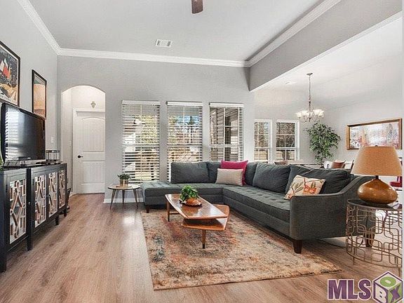 3rd image of 32396 Freshwater Ave