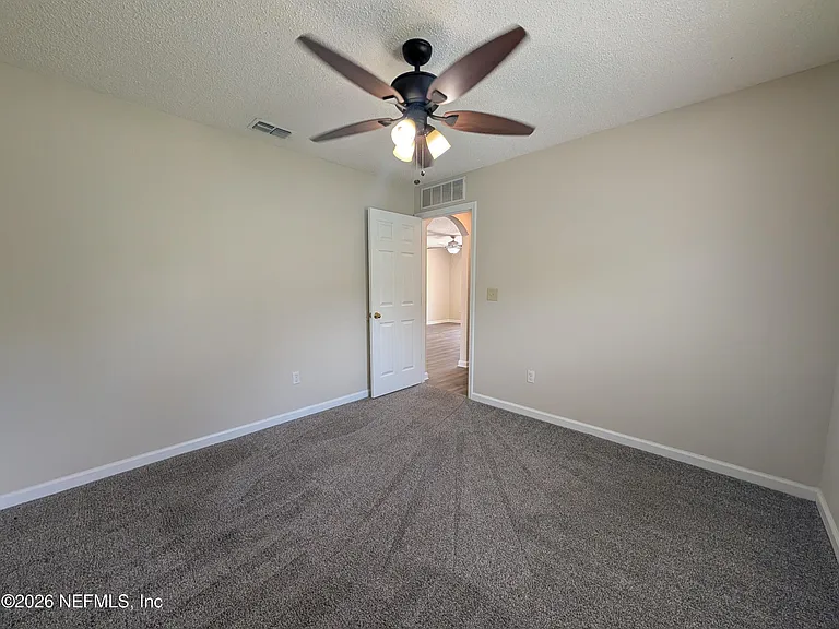 127 Plantation Point Dr — Photo 10
