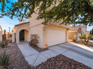 3244 Crystal Pool Dr, Las Vegas, NV 89117