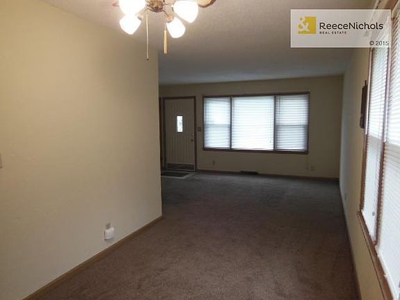 5th image of 2511 Oakley Ave