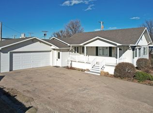 110 E 5th St, Quinter, KS 67752