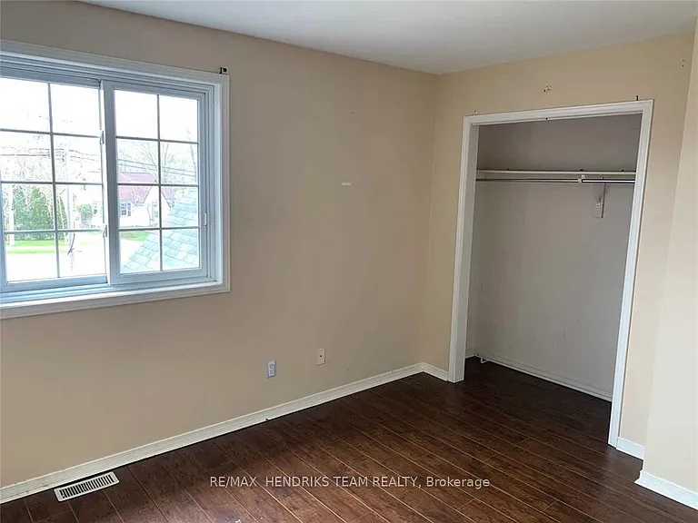 308 Oakdale Ave — Photo 6