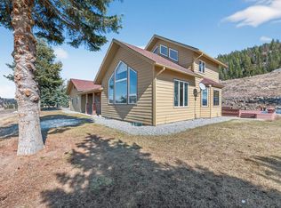 100 Mountain Circle Dr, Eureka, MT 59917