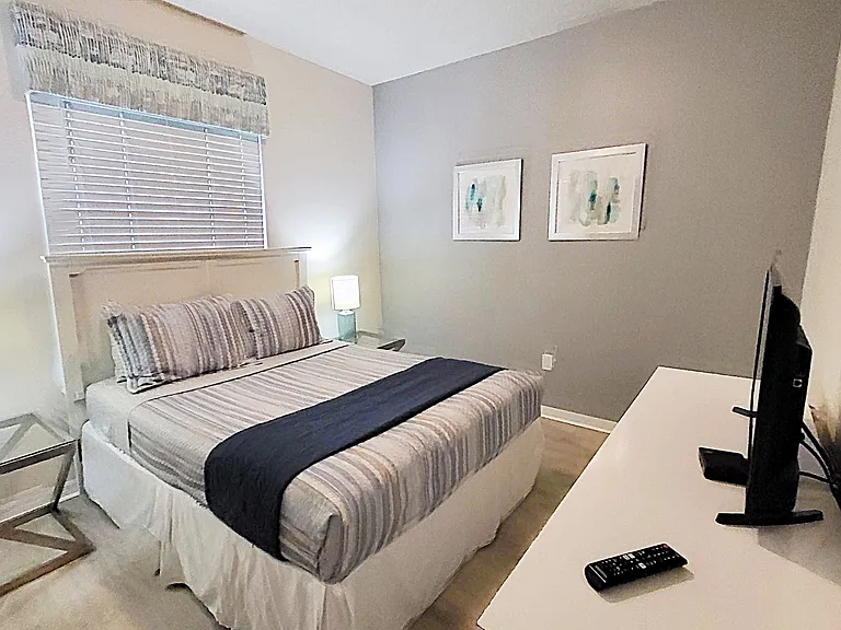 2412 Tangier Dr — Photo 2