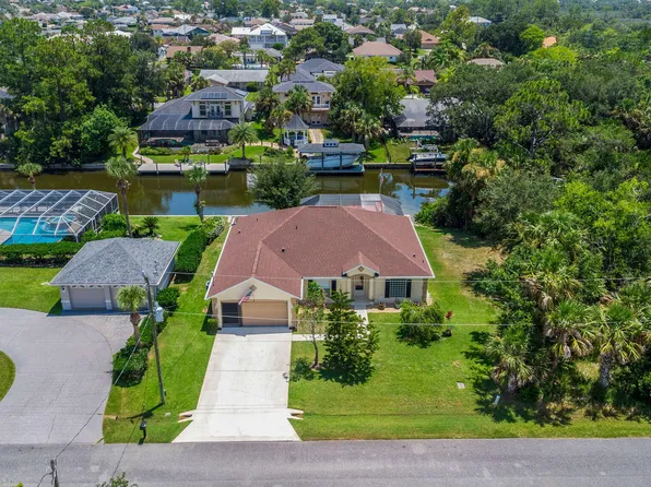 6 Cedardale Ct, Palm Coast, FL 32137