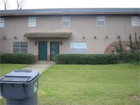 101 E Country Club Dr #E, Americus, GA 31709