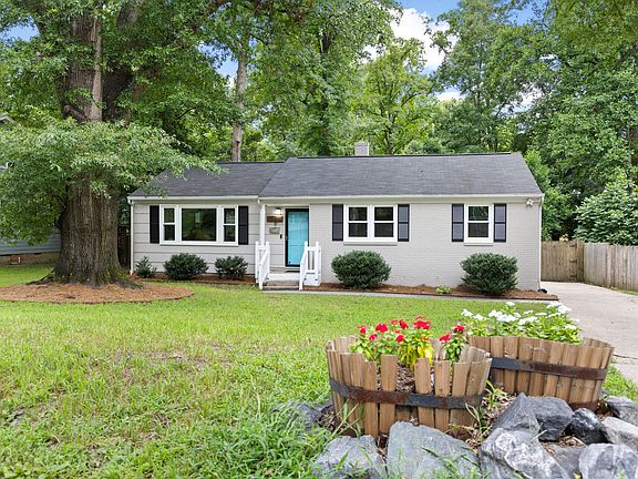 2nd image of 2035 Timber Dr