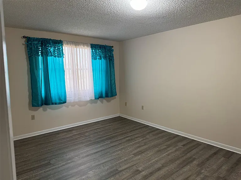 4235 SW 72nd Way — Photo 16
