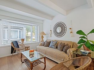 130 Ash Ave APT 10, Carpinteria, CA 93013