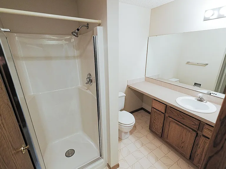3222 S 51st Pl — Photo 24