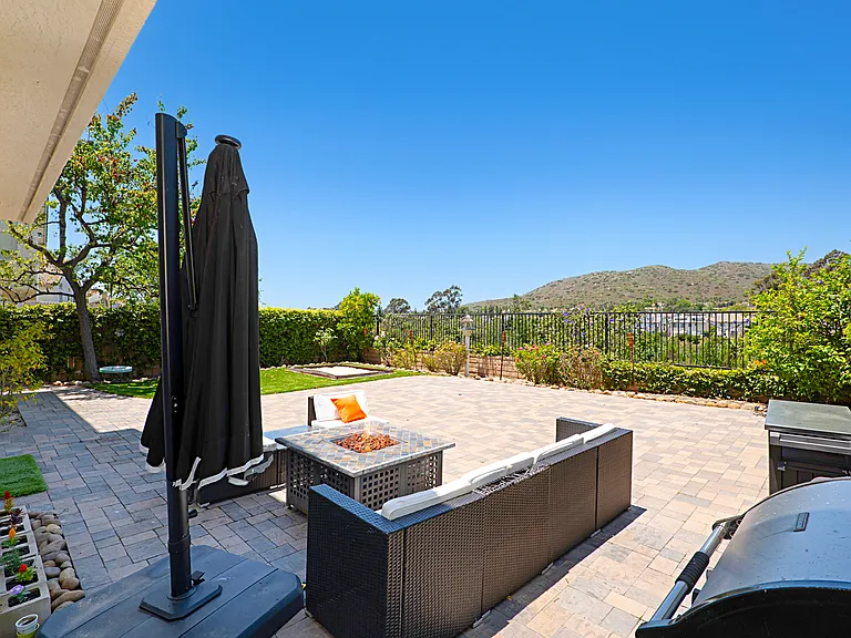 11526 Meadow Grass Ln — Photo 33