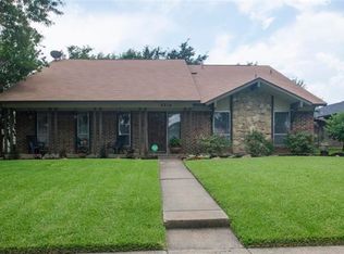 5219 Barcelona Dr, Garland, TX 75043