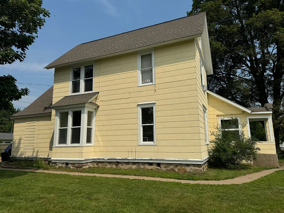 Building Photo - 324 N 3rd Ave