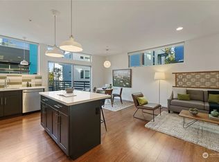 918 14th Ave E #E, Seattle, WA 98112