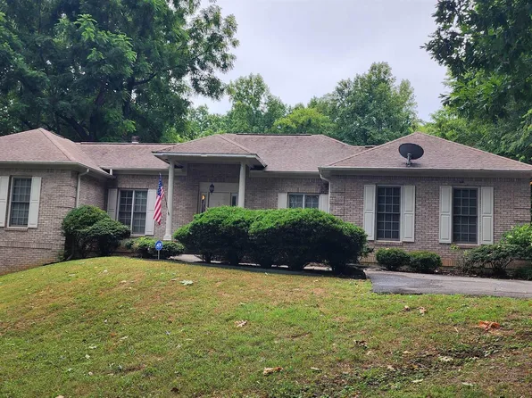 226 Eastview Dr, Madison, AL 35758