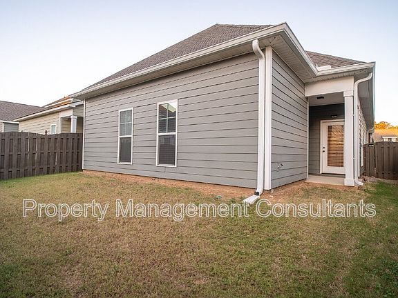 5th image of 1033 Highgrove Hts