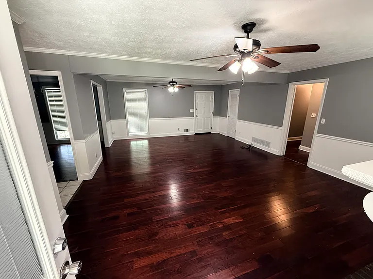 2803 Skyland Dr — Photo 10