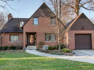605 Hawthorne Blvd, Glen Ellyn, IL