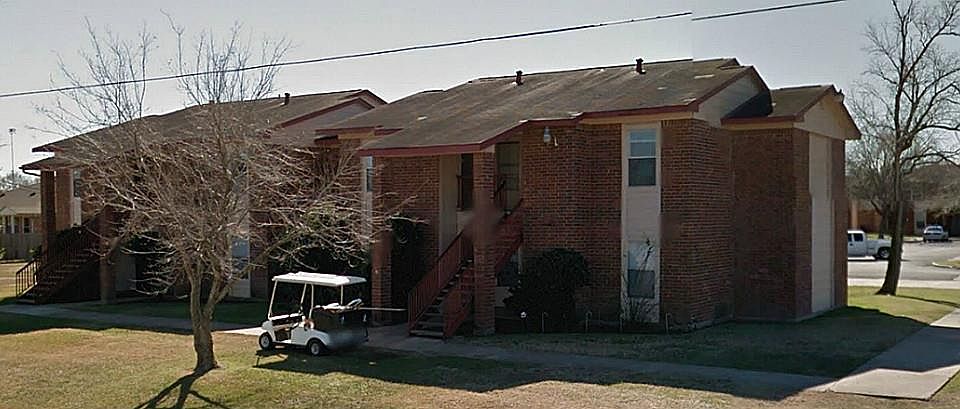 1st image of 1820 Red River Ave