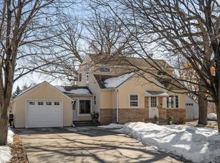 231 20th Ave N, Hopkins, MN 55343