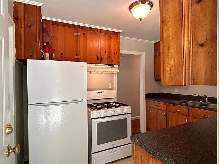 14 Dogwood Ave — Photo 6