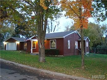 3rd image of 3736 Clearview Dr