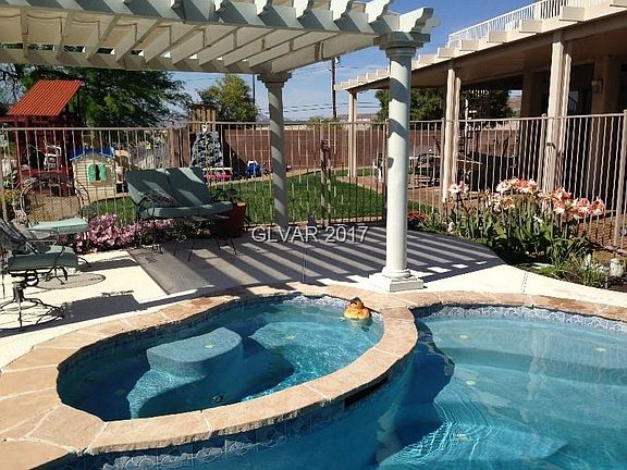 2nd image of 995 Sugar Springs Dr