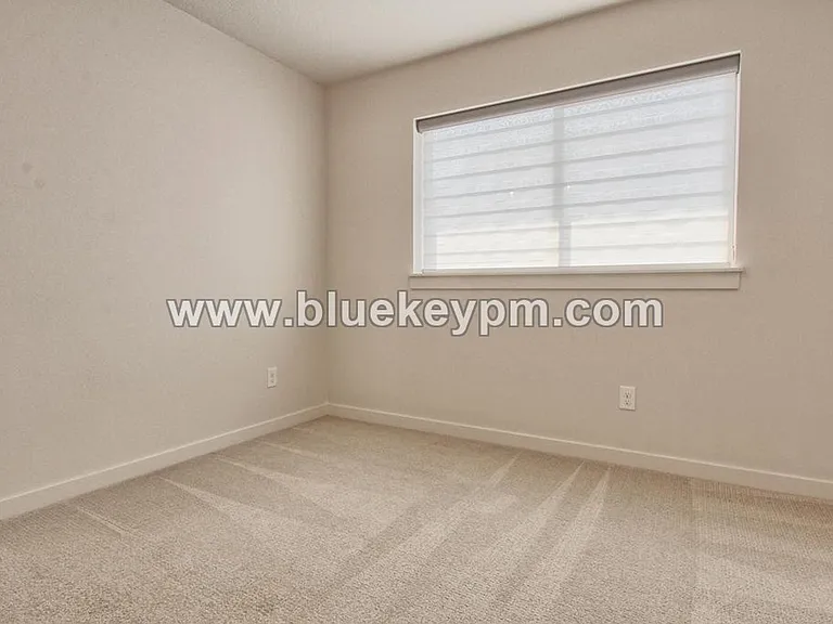 13520 NE 113th Way — Photo 16