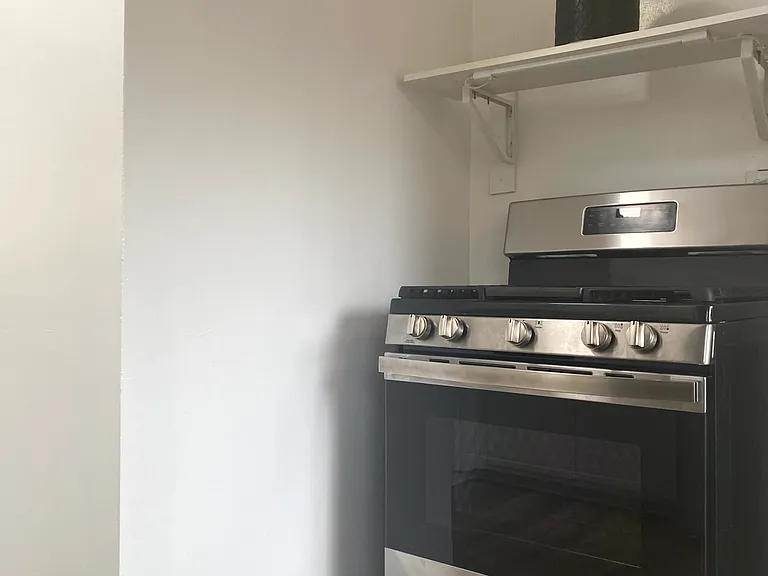 1173 N Curson Ave #11 — Photo 1