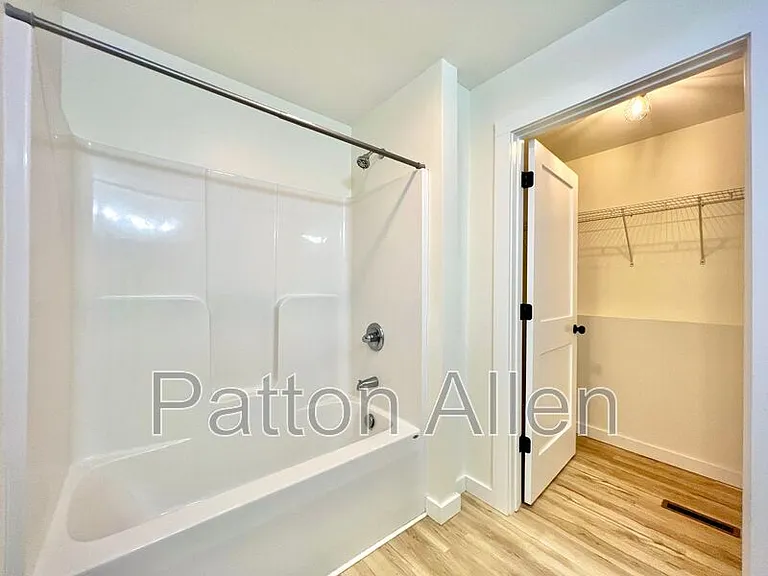 121 Justus Acres Dr #A — Photo 10