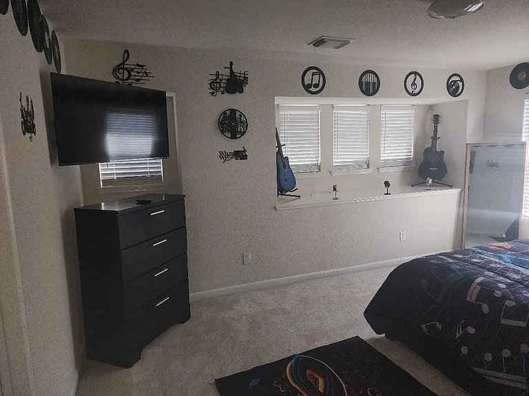 10623 Gold Finch Rd — Photo 35