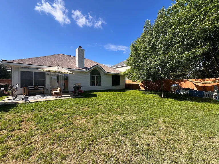 505 Preakness Pl — Photo 35