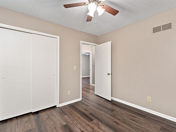 5th image of 6508 NW Ames Dr