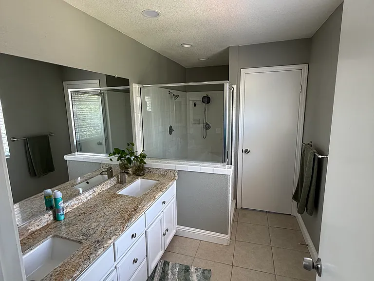 3317 Babson Dr — Photo 2