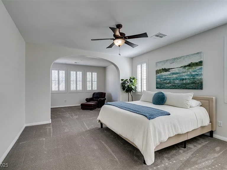 10244 Radcliffe Peak Ave — Photo 38